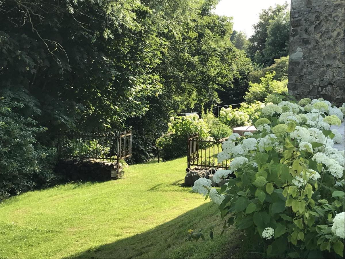 La Grange De Dourlers Bed and Breakfast Εξωτερικό φωτογραφία