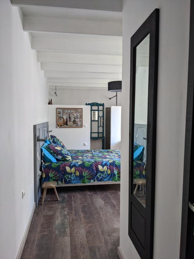 La Grange De Dourlers Bed and Breakfast Εξωτερικό φωτογραφία